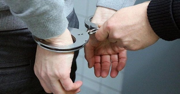 Alanya'da 8 ayrı hırsızlık suçundan hapis cezası bulunan şahıs yakalandı
