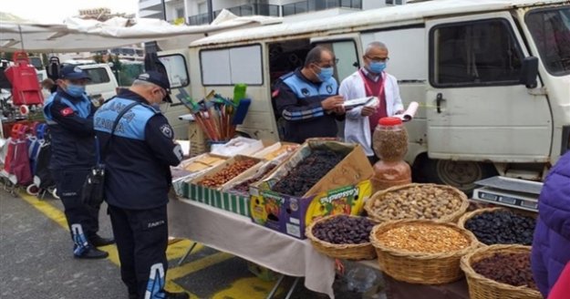 Alanya'da pazar esnafına hijyen denetimi