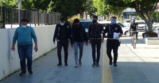 Anahtarını teslim etmedikleri eski iş yerini soydular.Alanya Cezaevini boyladılar!