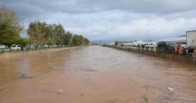 Antalya'da yağış eksiği yüzde 19,7'ye düştü