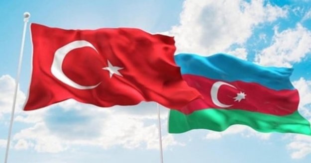 Azerbaycan'a kimlikle seyahat müjdesi