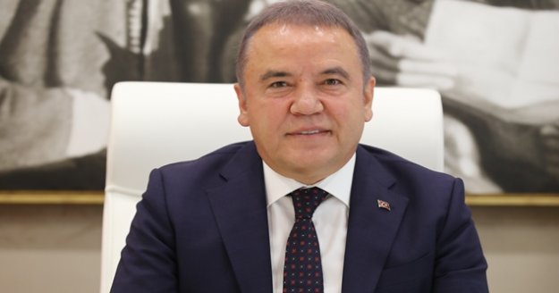 Başkan Böcek, “Engelsiz yaşam için destek bekliyoruz”