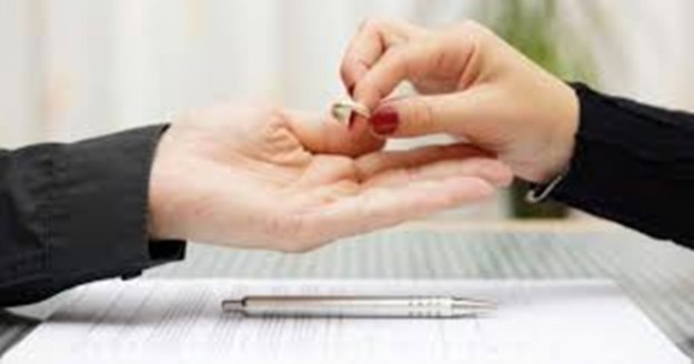 Ev işlerini yapmamak boşanma sebebi sayıldı