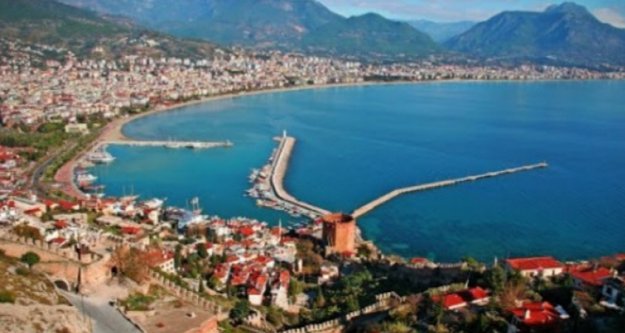 Türkiye'nin lideri Antalya, Antalya'nın lideri Alanya oldu