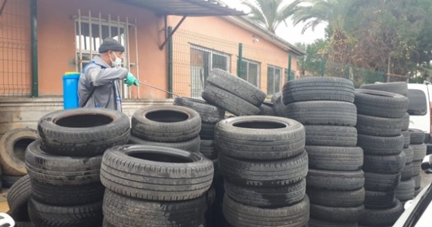 Alanya’da 40 tır dolusu atık lastik toplandı