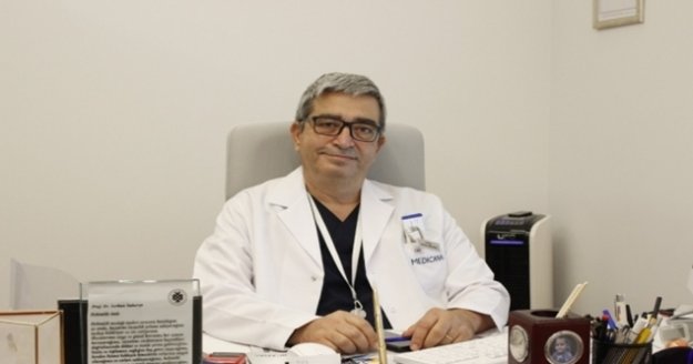 "Covid-19 aşıyla çiçek gibi yok olacak"