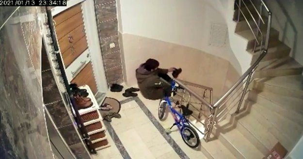 Denemeden çalmadı, rahat tavırları 'Pes' dedirtti