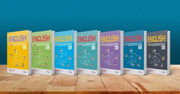 İlkokul ve ortaokul öğrencilerinin İngilizce öğrenme süreçlerine renkli etkinliklerle destek