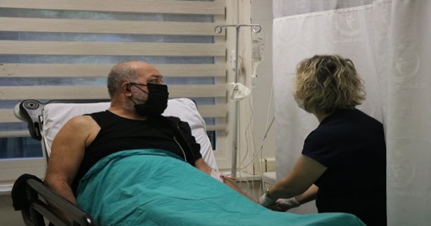 Korona virüs savaşçıları yeni yıla görev başında girdi