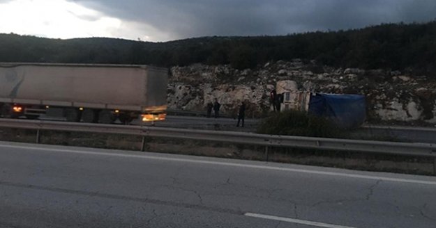 Mersin'de trafik kazası: 5 ölü, 2 yaralı