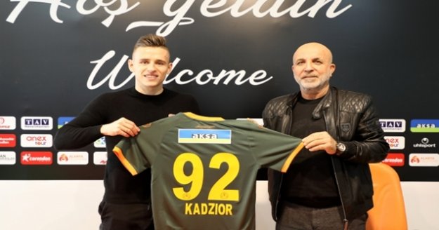 Polonyalı kanat oyuncusu Alanyaspor’da
