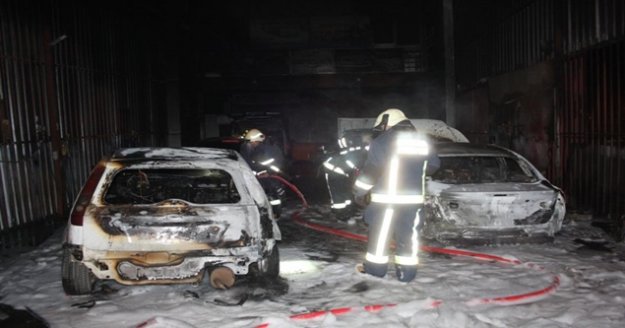 Sanayi sitesinde yangın paniği