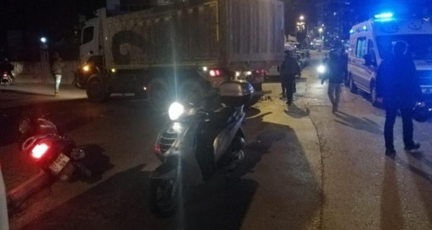 Alanya'da kamyonla motosiklet çarpıştı: 1 ağır yaralı var