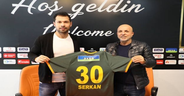 Serkan Kırıntılı Aytemiz Alanyaspor'da