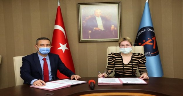Akdeniz Üniversitesi ile Milli Eğitim ‘İş Birliği Protokolü’ imzaladı