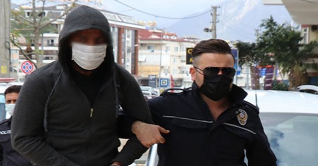 Alanya'da otelden çuval çuval eşya çalan şüpheli tutuklandı