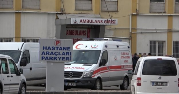 Bir gecede 1 kişi öldü..76 kişi hastaneye kaldırıldı!