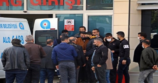 Salıncakta boynuna ip dolanarak ölen küçük Melek'in cenazesi ailesine teslim edildi