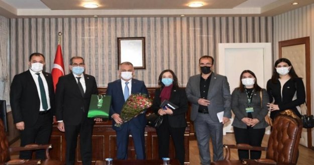 Vali Yazıcı: “Gençlerimizi zararlı tüm bağımlılıklara karşı koruyacağız”