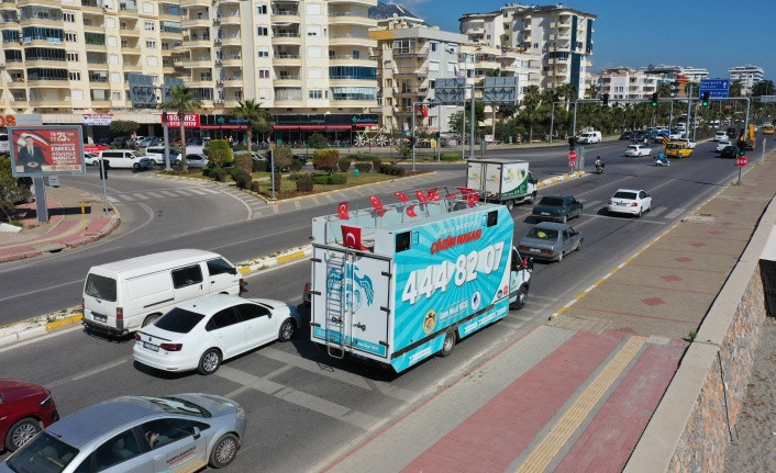 Alanya Belediyesi'nden 23 Nisan'a mobil kutlama