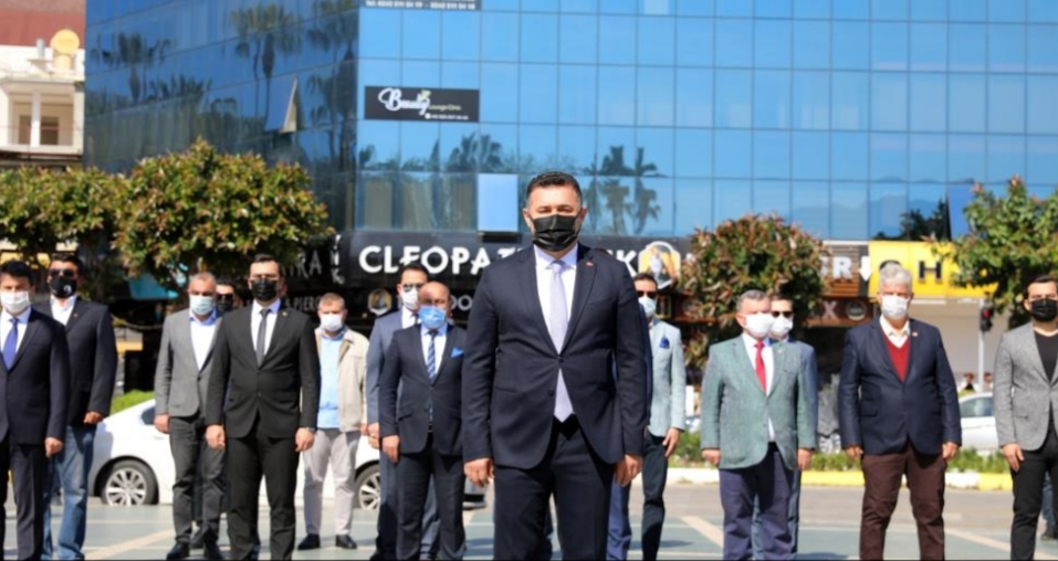 Alanya'da korona gölgesinde 23 Nisan coşkusu