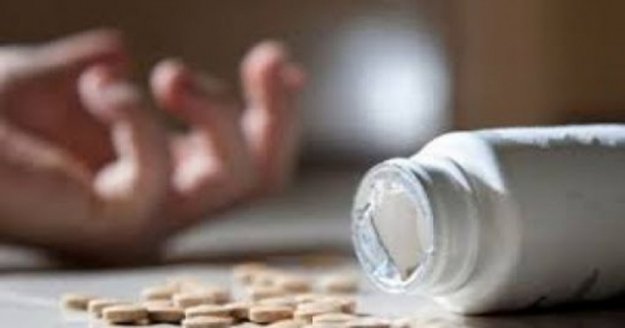 Alanya’da 10 adet hap içen kadın yaşam mücadelesi veriyor