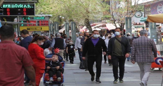 Antalya'da denetim ve uyarılara rağmen korkutan yoğunluk