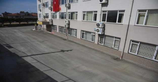 Arıkan Yılmaz Dim Okulu’na SBB tekniği ile bahçe düzenlemesi