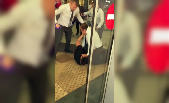 AVM girişinde maske tartışması tekme tokat kavgaya dönüştü