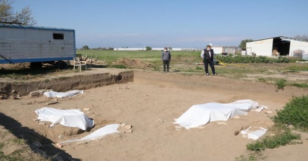 Dünyaca ünlü otellere yakın arazinin ortasında heyecanlandıran kazı