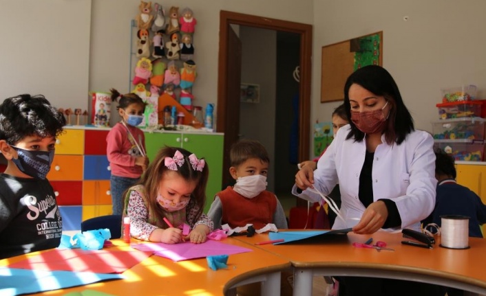 Gündoğmuş Kreş ve Gündüz Bakım Evi’nde eğitim devam ediyor