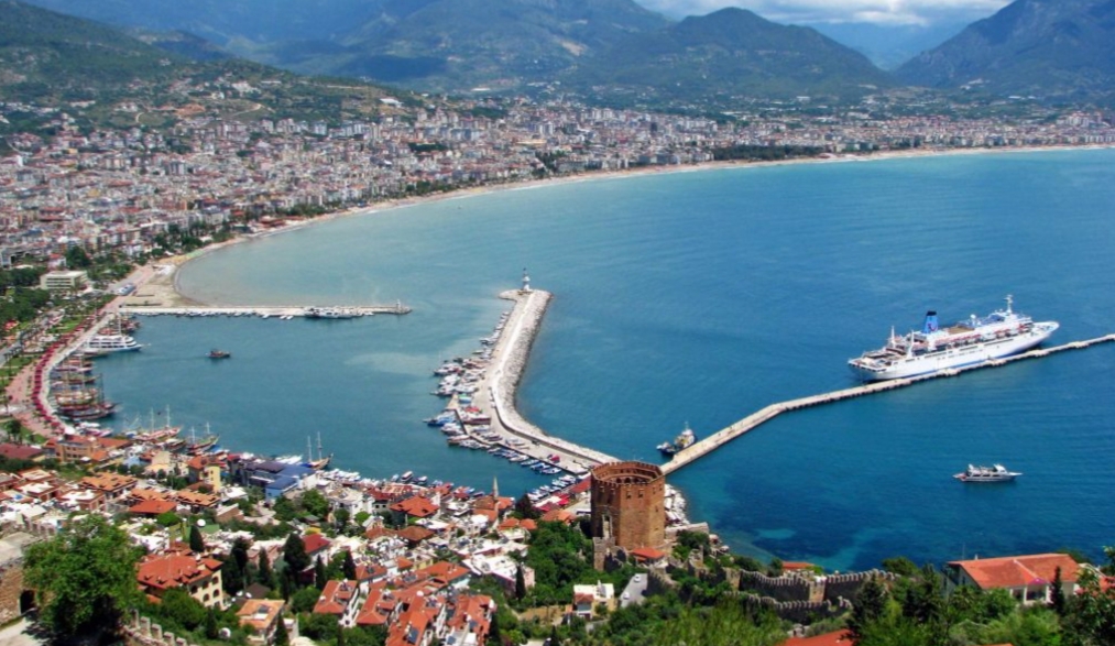 Yeni yerel yönetimler yasası Alanya'yı nasıl etkileyecek?