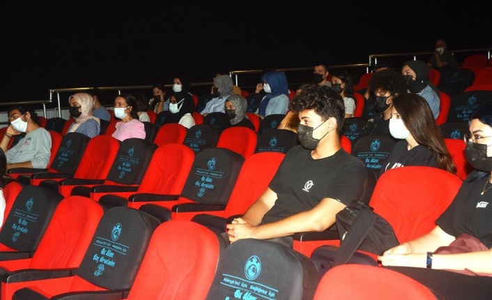 Alanya'da üniversite adaylarına sınav kaygısı ve motivasyon semineri