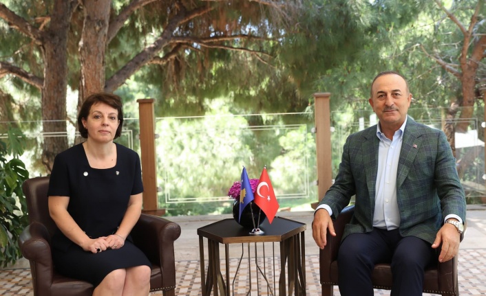 Bakan Çavuşoğlu'nun ikili görüşmeleri