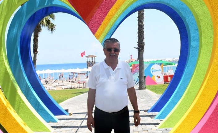 Başkan Topaloğlu: “Bu yıl Antalya’ya gelmesi beklenen 6 milyon turistin 4 milyonunu ağırlamaya talibiz”