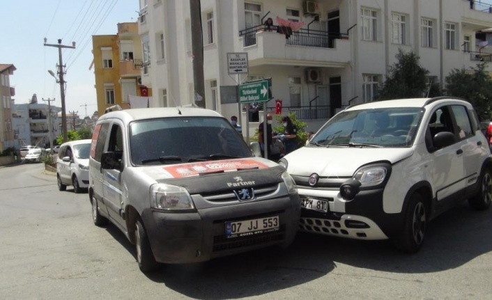 Manavgat’ta trafik kazası: 2 yaralı