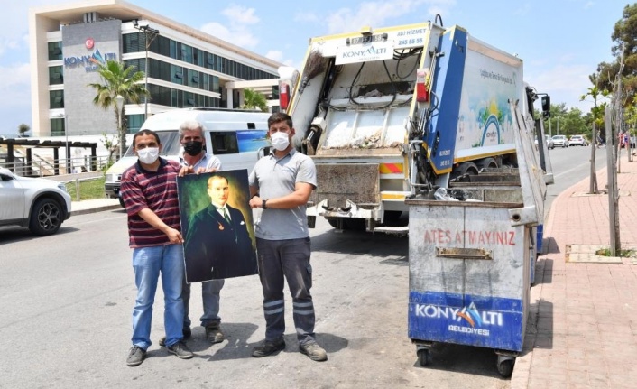 Temizlik işçilerinin Atatürk sevgisi