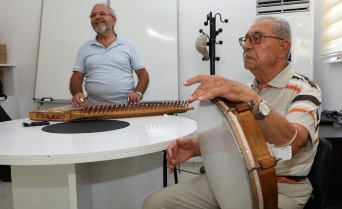 Aktif Yaşlı Hizmet Merkezi’nde etkinlikler yeniden başladı