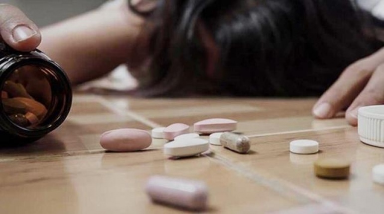 Alanya’da çok sayıda hap içerek canına kıymak istedi