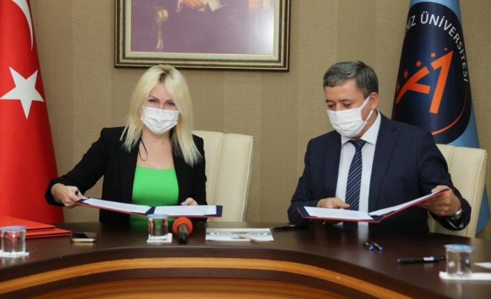 AÜ ile Özbekistan Üniversiteleri arasında iş birliği protokolü