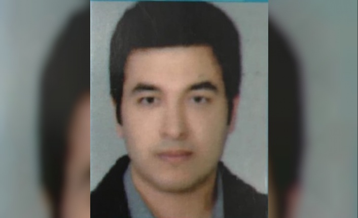 Doktor kazada öldü, anne güçlükle ayakta durabildi