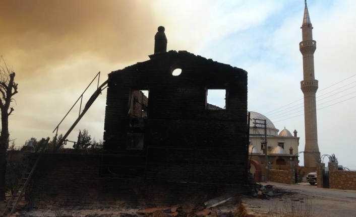 Sarılar’da yeniden yükselen alevler evleri tehdit etti mahalleli sokağa döküldü
