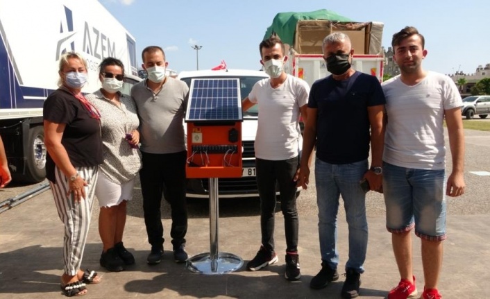 3 kardeşten, yangın bölgesine güneş ve ay enerjisi paneli