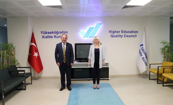 Akdeniz Üniversitesi kurumsal akreditasyon onayı alan ilk üniversitelerden oldu