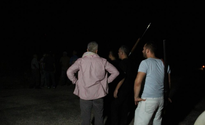 Manavgat'ta otellere yakın noktada yangın çıktı, silahını alan nöbete koştu