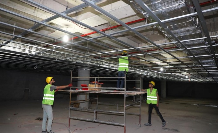 30 bin kişinin ibadet edebileceği Antalya Camii ve İslam Eserleri Müzesinde çalışmalar sürüyor