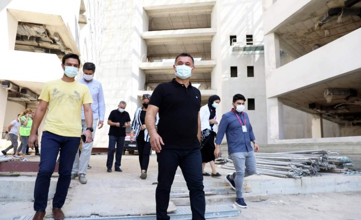 Alanya Belediyesi'nin yeni hizmet binası gün sayıyor
