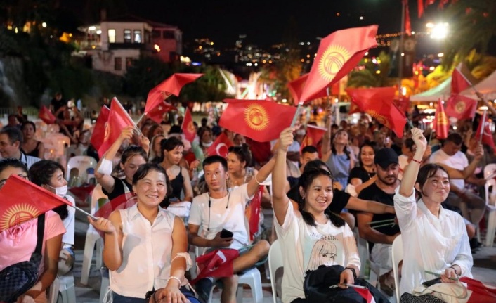 Alanya’da Kırgızistan’ın 30. Bağımsızlık yıl dönümü kutlandı