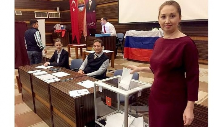 Alanya’da Ruslar oy kullandı