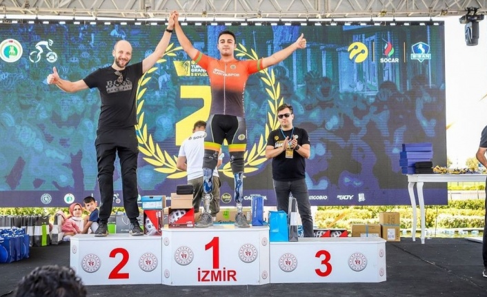Alanyaspor bisiklet takımı İzmir'den madalyayla döndü